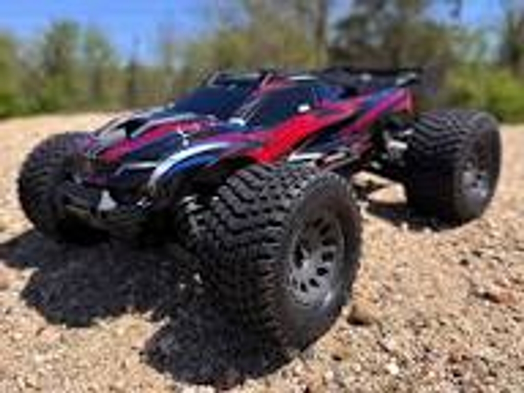 🔥 ULTIMATE 8S RC RACE TRUCK - Built for Speed & Control ⚡50% OFF TODAY
